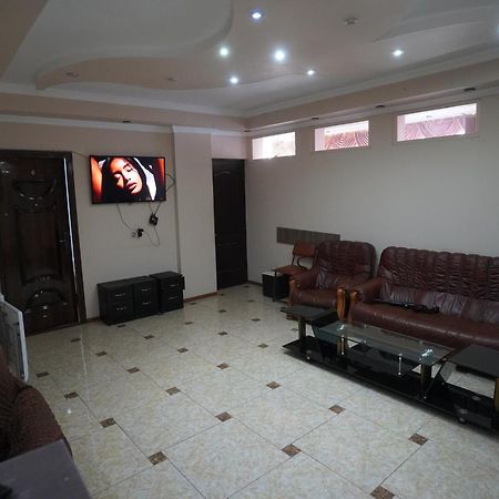 קוטאיסי Imperator 1 Hotel מראה חיצוני תמונה
