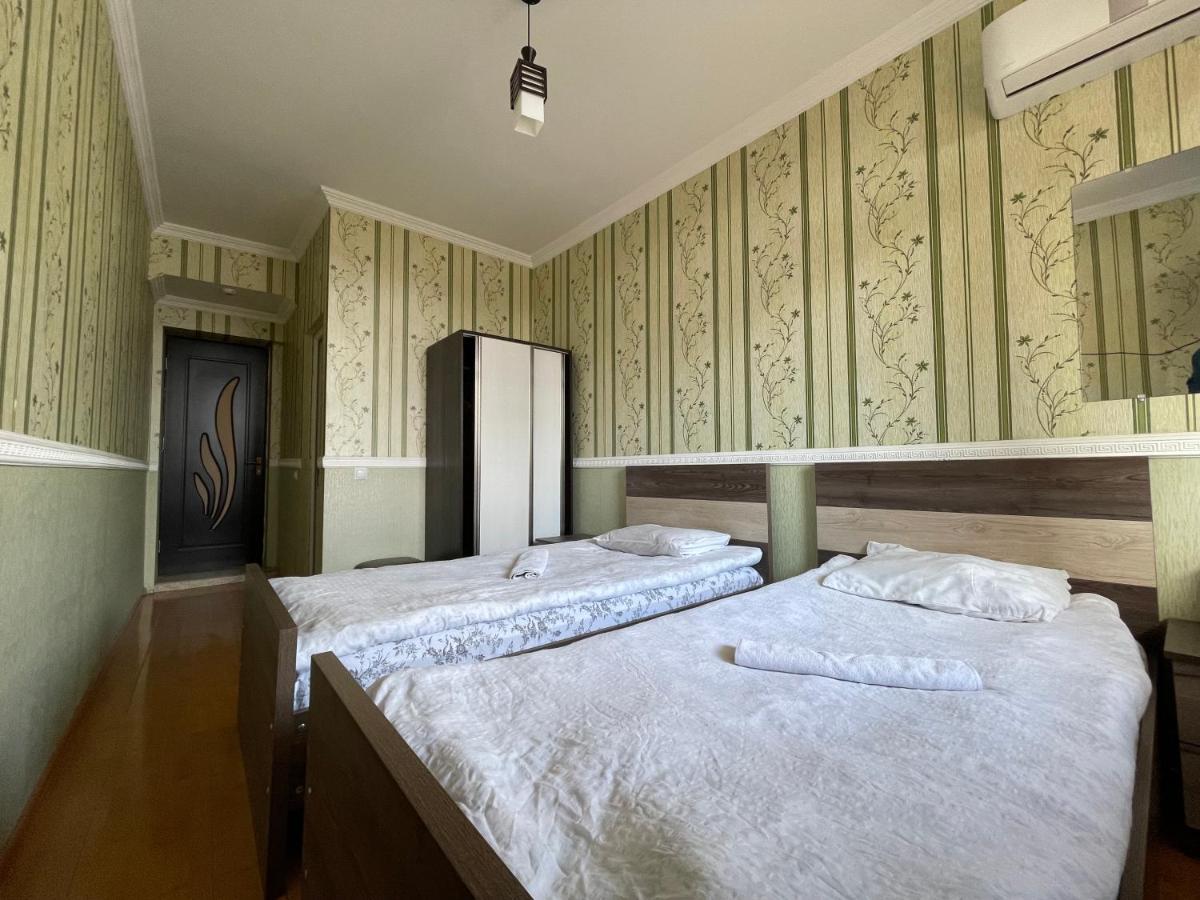 קוטאיסי Imperator 1 Hotel מראה חיצוני תמונה