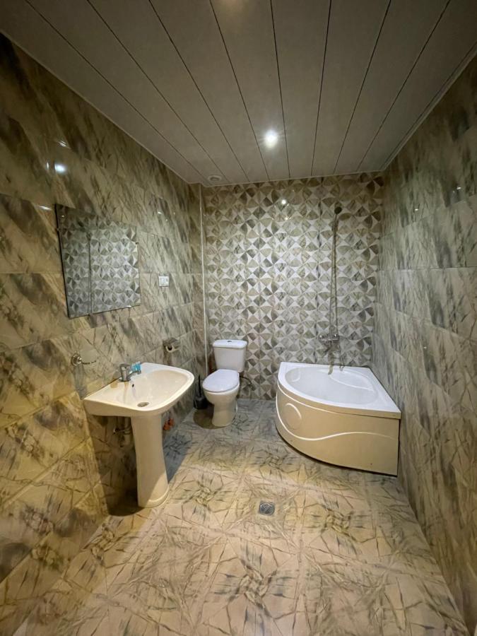קוטאיסי Imperator 1 Hotel מראה חיצוני תמונה
